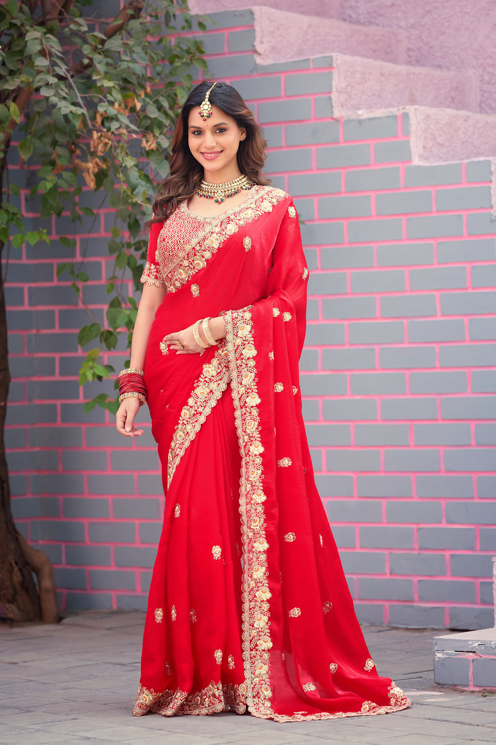 Resham Raaj Fandy Satin Embroidered Saree with Designer Blouse