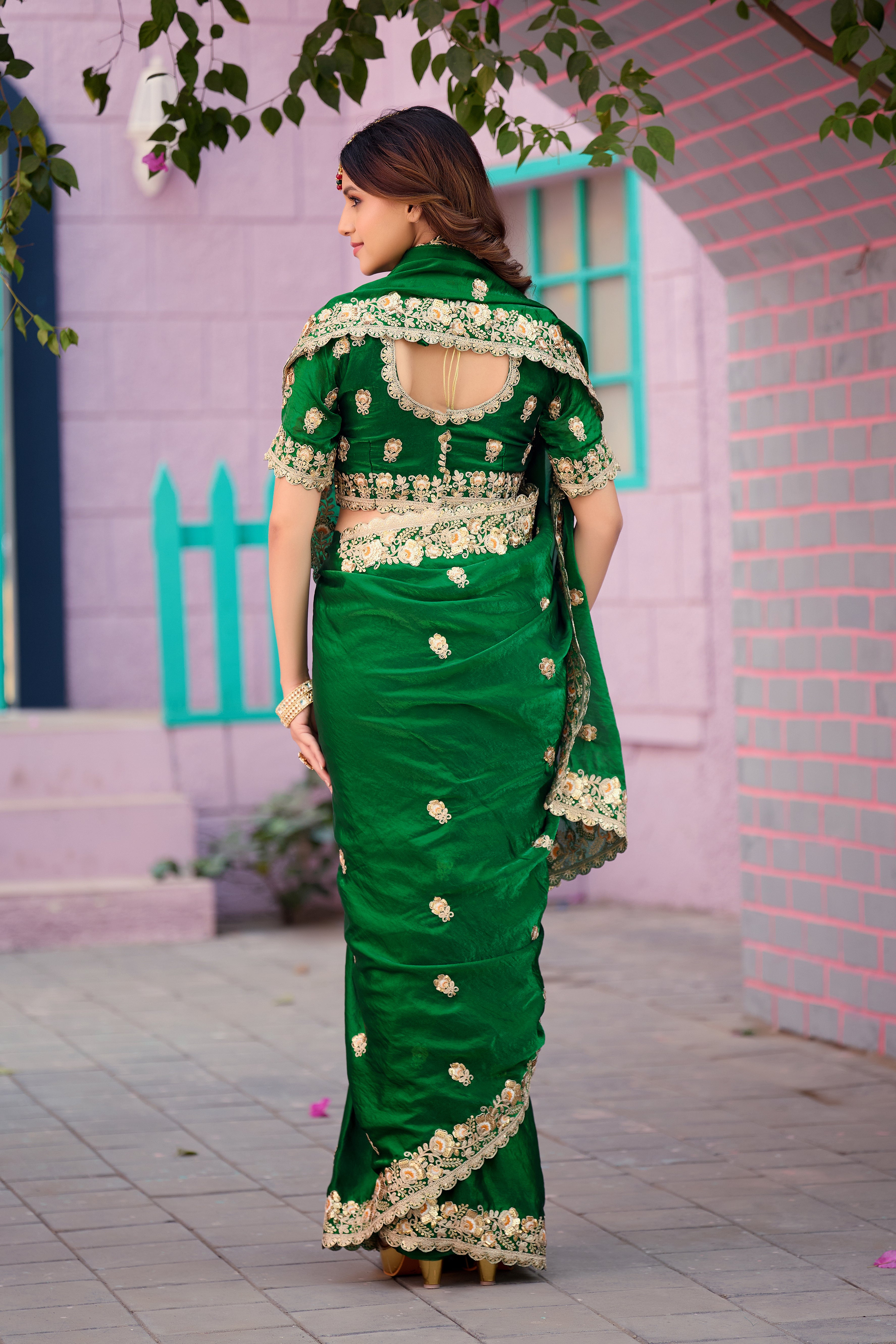 Resham Raaj Fandy Satin Embroidered Saree with Designer Blouse