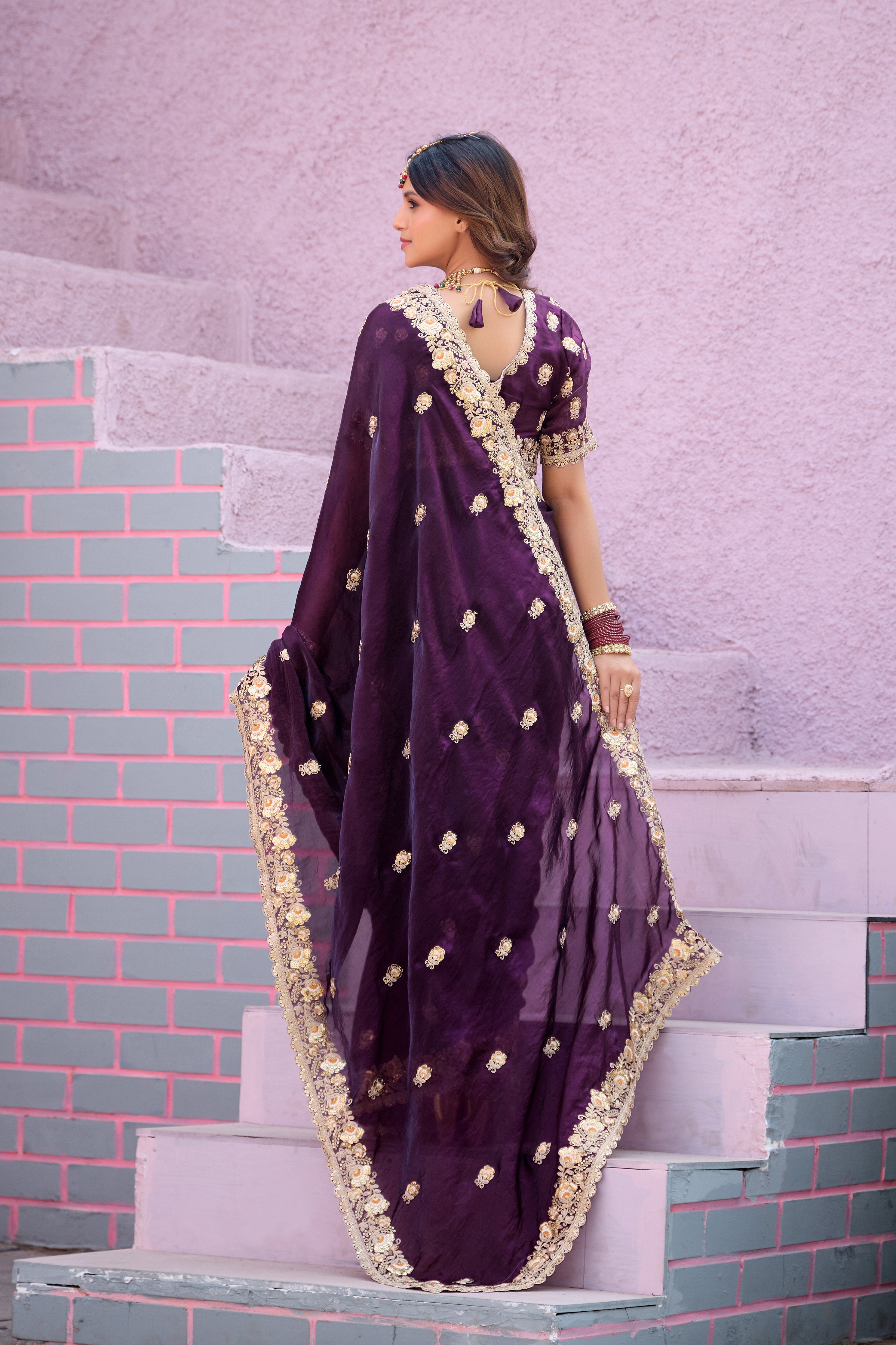 Resham Raaj Fandy Satin Embroidered Saree with Designer Blouse