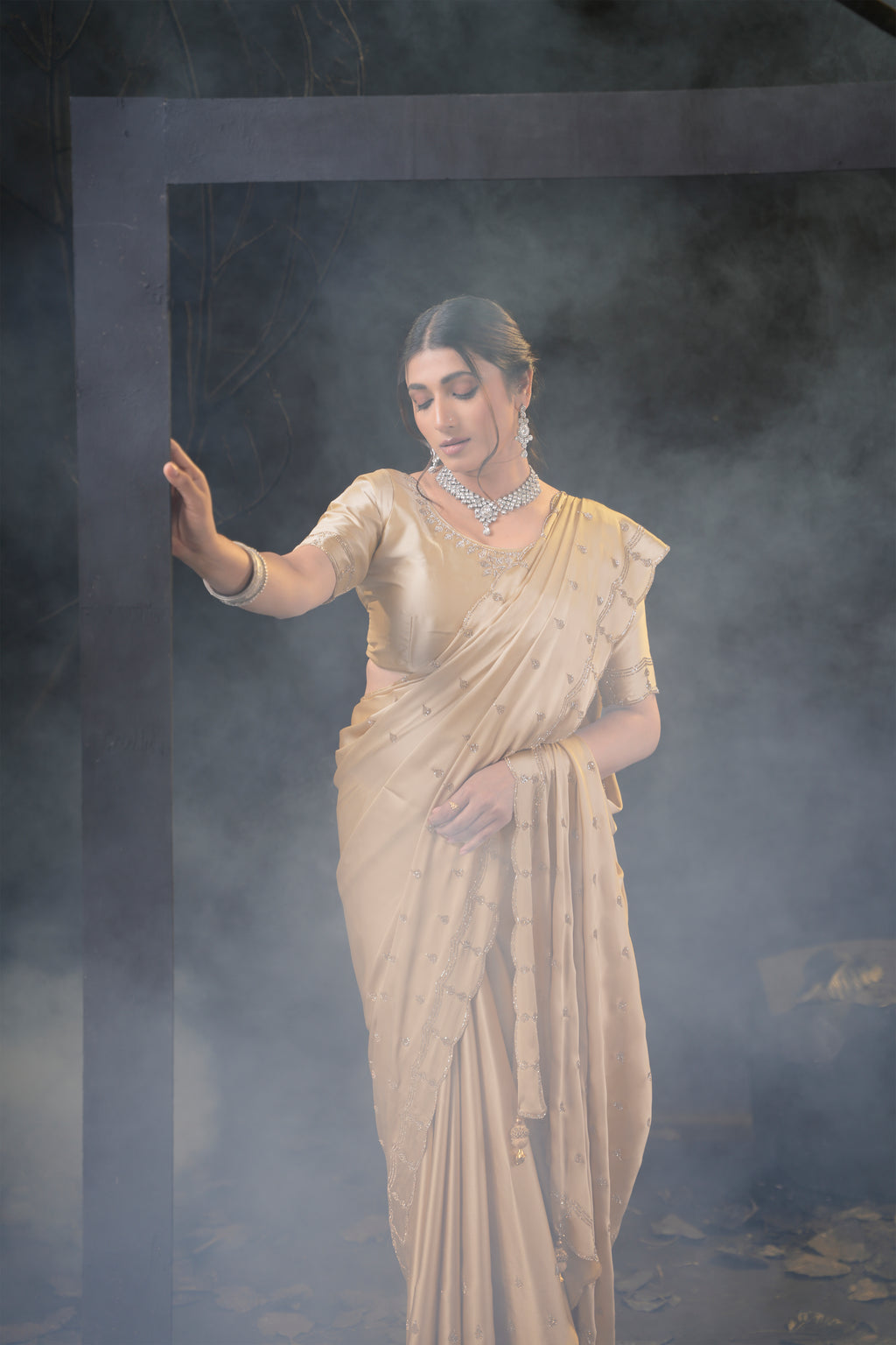 Sunehari Satin Saree with Embroidered Booti & Scalloped Border | 4 Colours