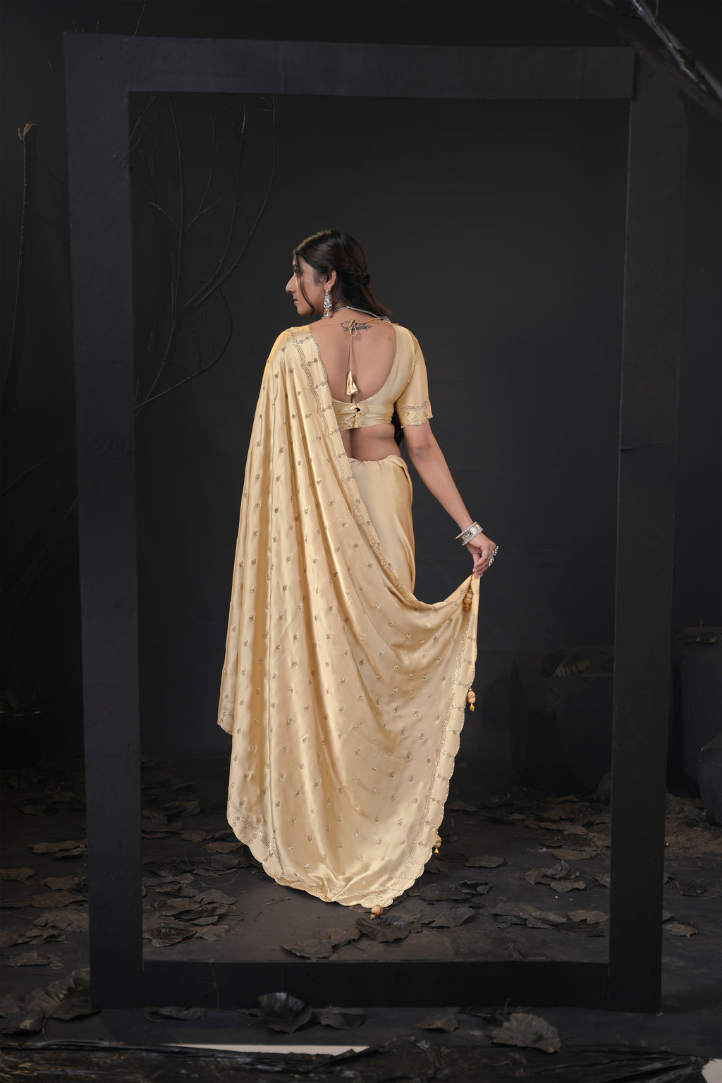 Sunehari Satin Saree with Embroidered Booti & Scalloped Border | 4 Colours