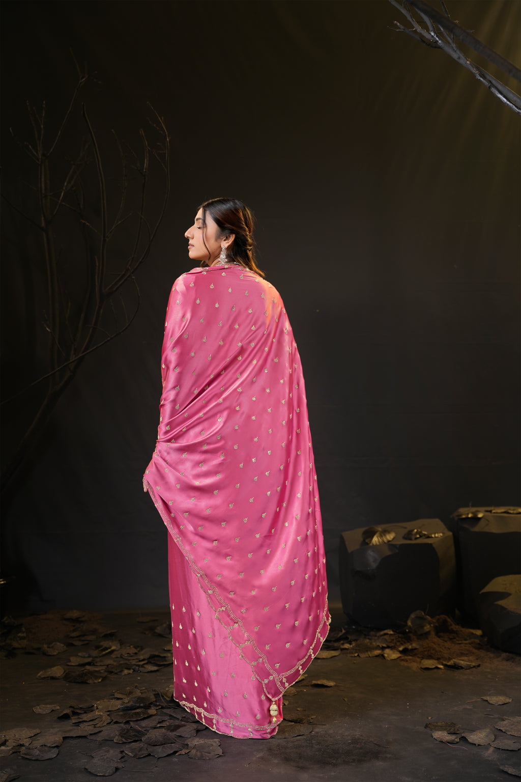 Sunehari Satin Saree with Embroidered Booti & Scalloped Border | 4 Colours