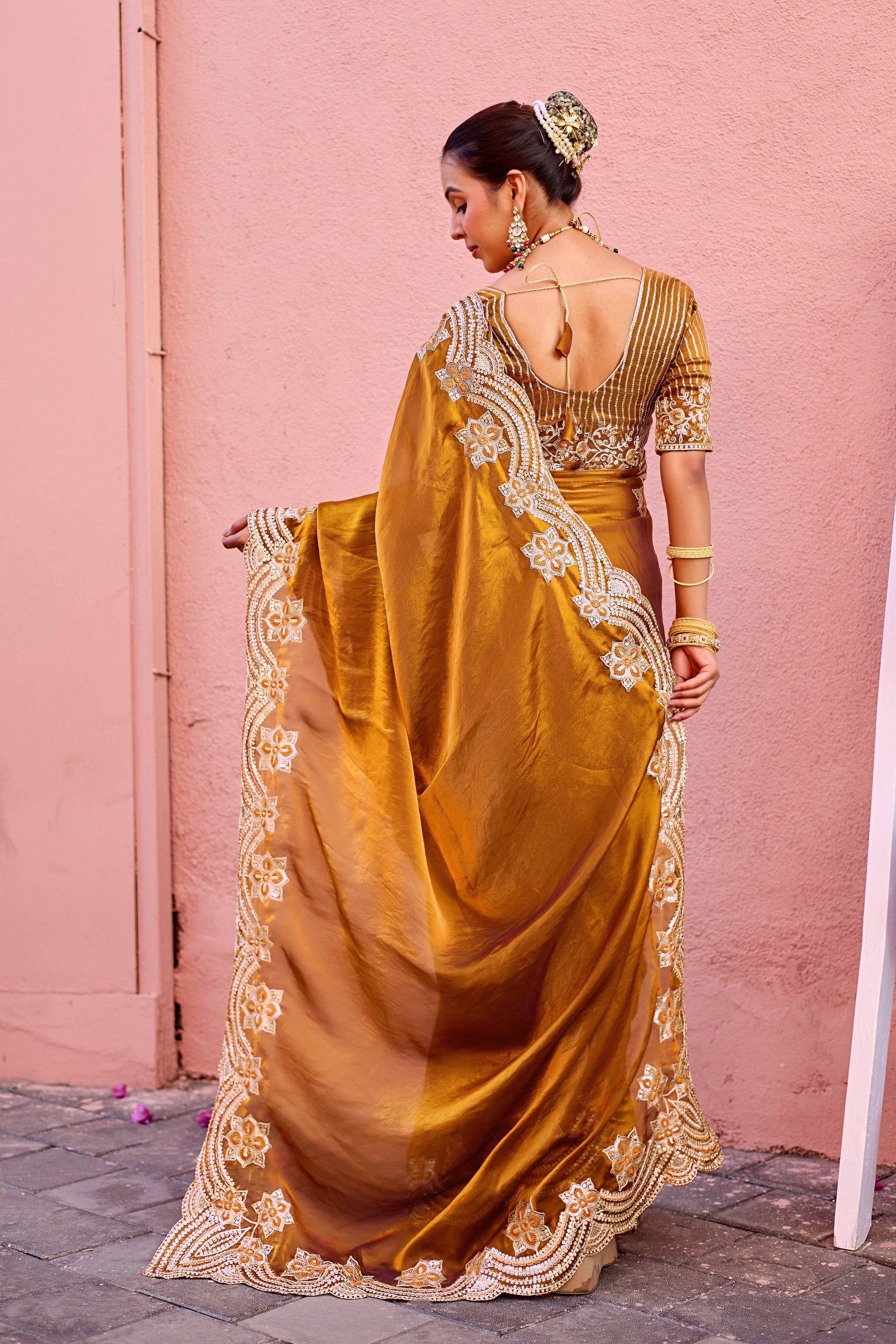 Kusum Saree – Grand Bridal Ensemble with Embroidered Kamarband | Fancy Satin