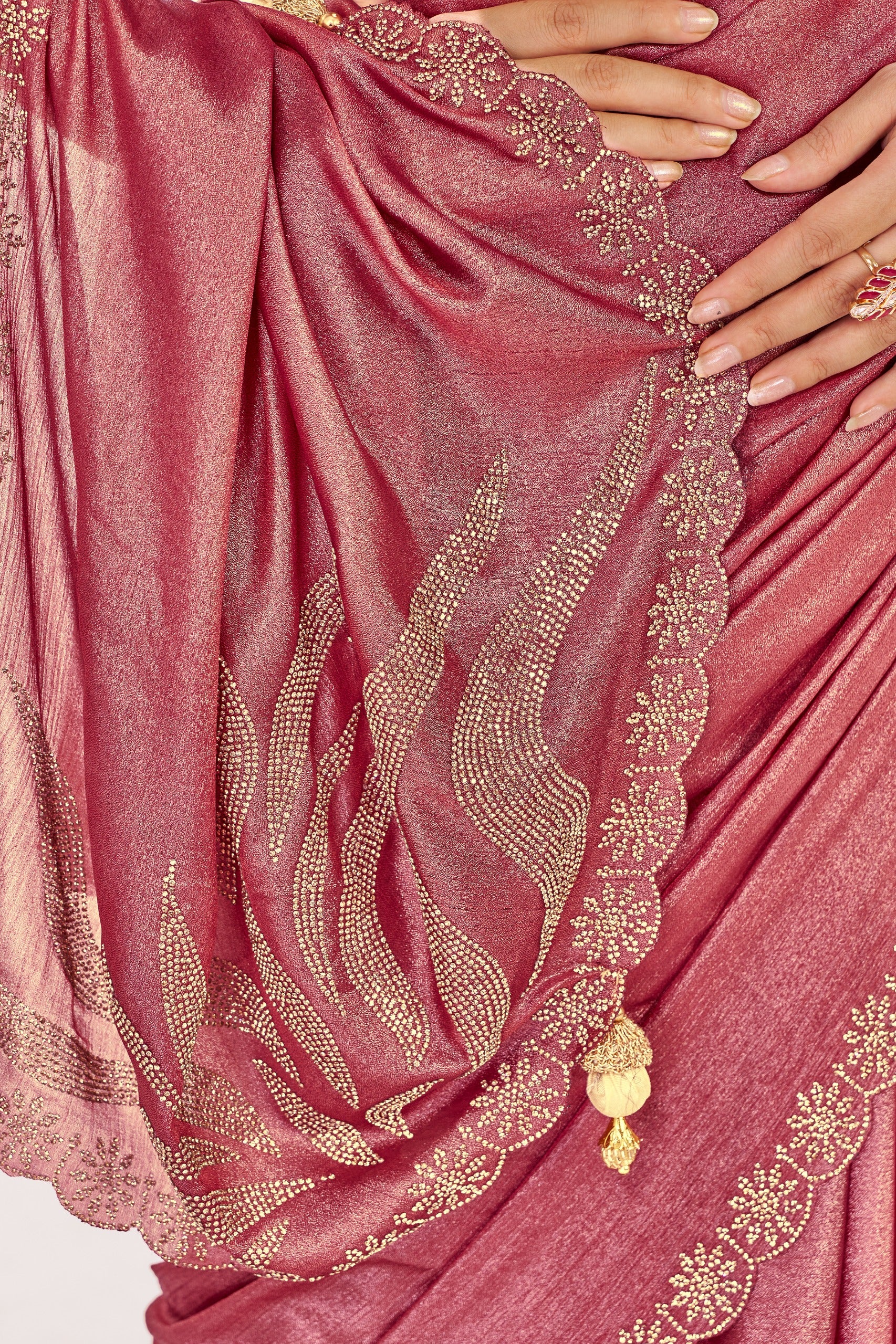 Jharokha Embroidered Shimmer Saree