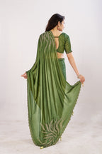 Jharokha Embroidered Shimmer Saree